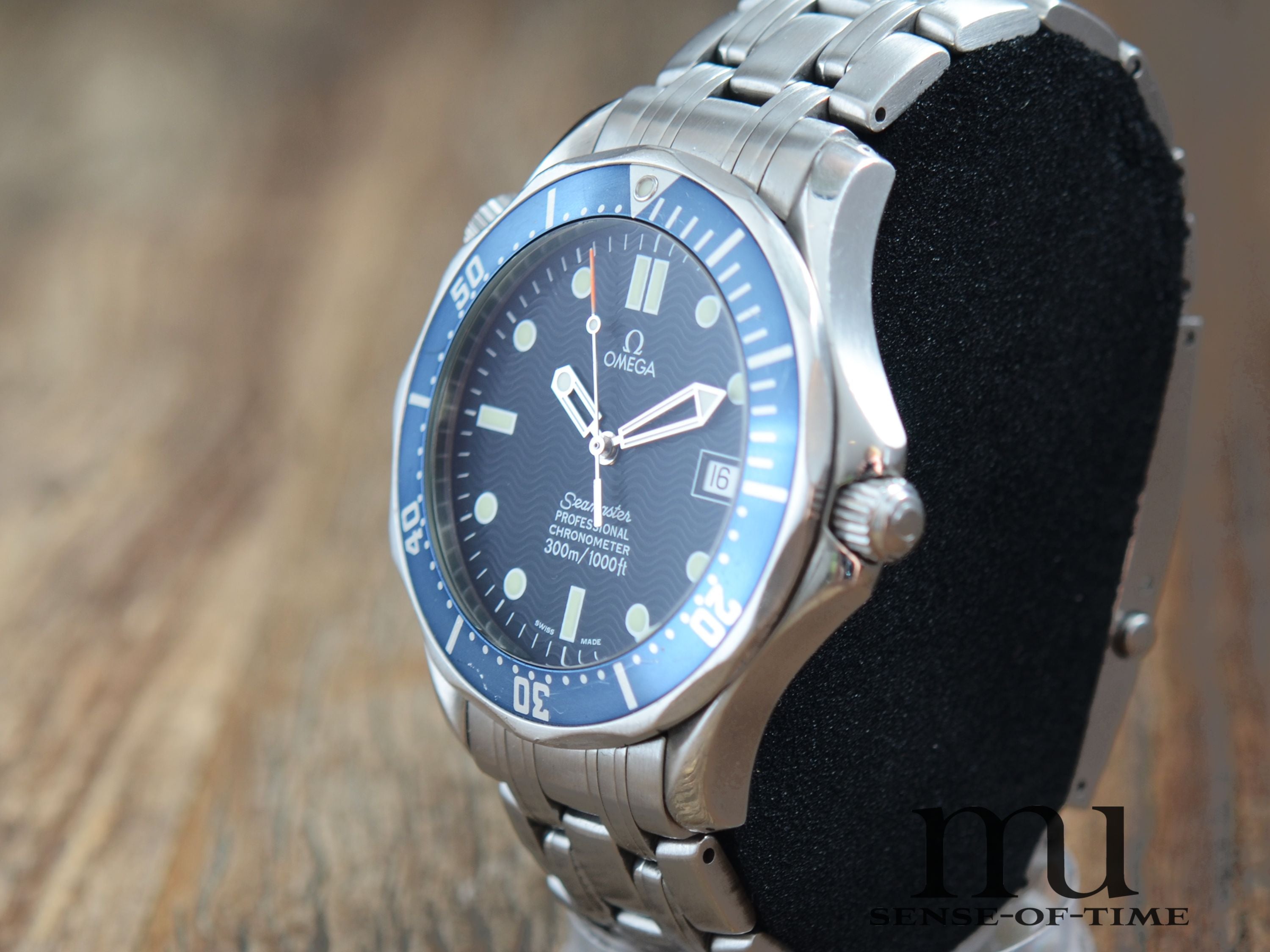 Omega Seamaster Professional Blue Wave Dial, Ref.: 2531.80.00